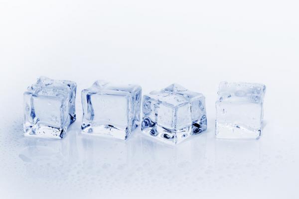 ice cubes 3506781 1280